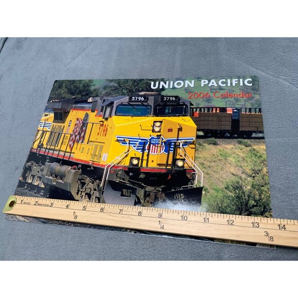 Union Pacific 2006 Train Calendar With Scenic Railroad Photography - Picture 8 of 9